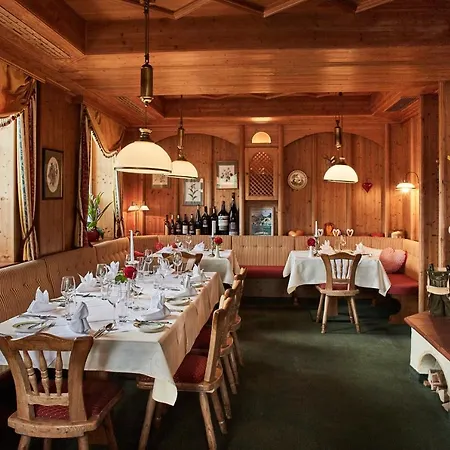 Donauhof 4*