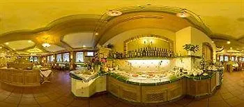 Hotel Donauhof 4*
